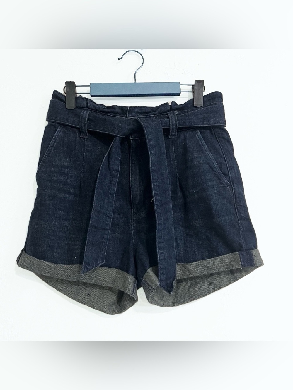 Express Shortie Paper Bag High Rise Belted Dark Wash Denim Jean Shorts Size 4